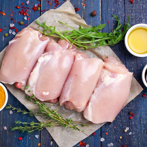 Купить бедро куриное без кости и шкуры ✔️ Цена за кг в Одессе