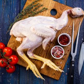 Тушка курицы домашней