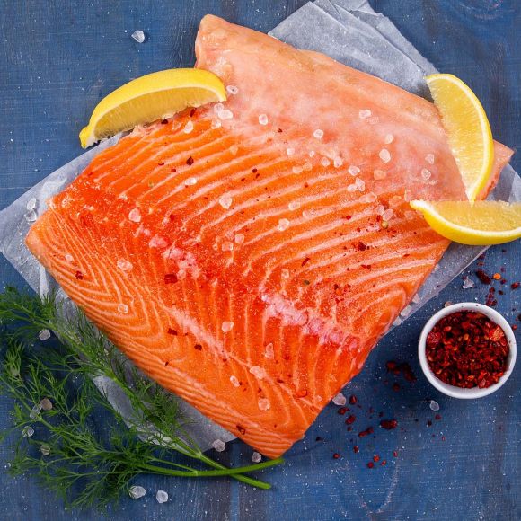 Слабосолений лосось купити ✔️ Ціна слабосоленої сьомги в Одесі