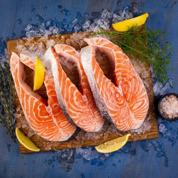 Охлажденный стейк лосося купить в Одессе ✔️ Цена стейка семги