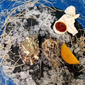 Устрица Черная Королева №2 Франция