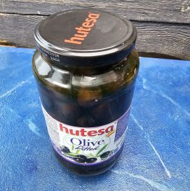 Маслины Hutesa без косточки (900 г)