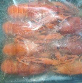 Раки бланшированные в бульоне