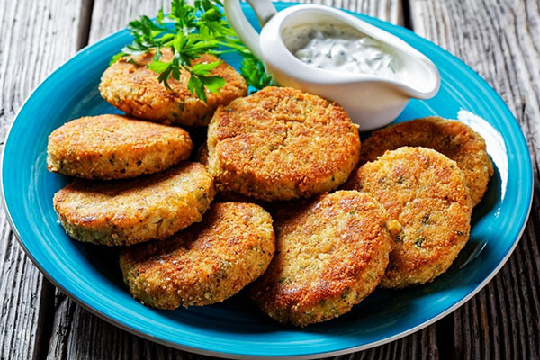 Які потрібні інгредієнти для рибних котлет